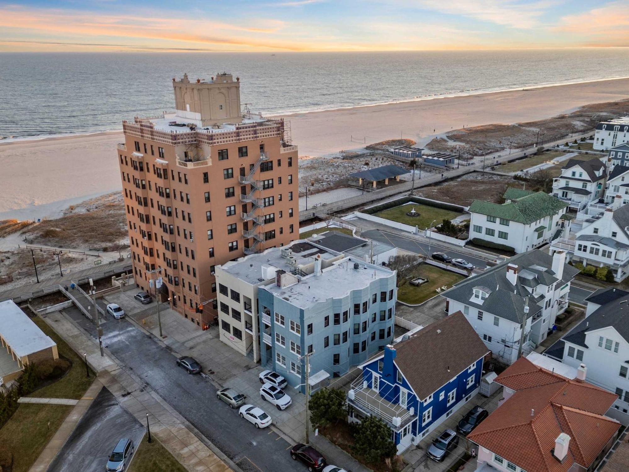 Luxe Beach Estate - 4 Bedrooms And 3 Bathrooms Atlantic City Kültér fotó